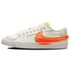 Nuove Blazer Low 77 Jumbo Vela Arancione da Donna DQ1470-103