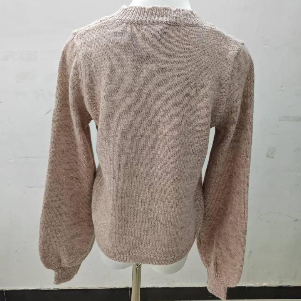 2025 Spring Xu Ruohan & Shen Xifan V-Neck Fluffy Knit Cardigan - Women's Cozy Style Top