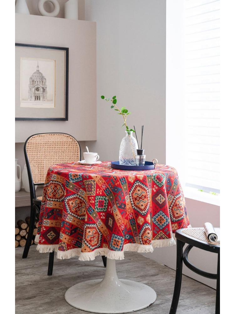 Amerikanische Tischdecke Jacquard Rot Weihnachtstischdecke Runde Tischdecke Geeignet für Feiertags-Esszimmer Picknicks Outdoor-Camping und Heimdekoration