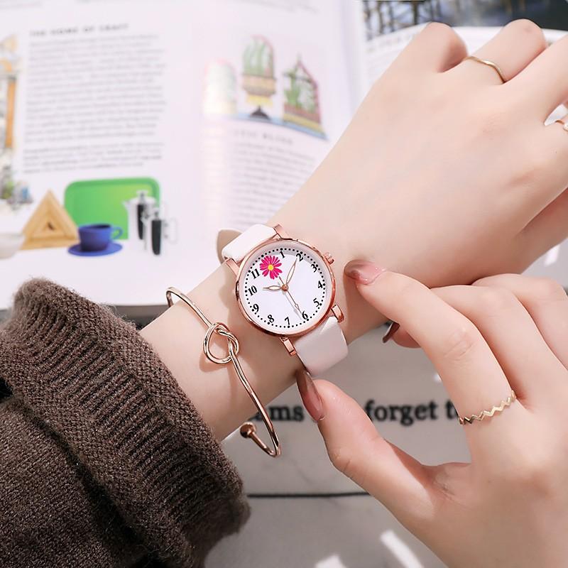 Little Daisy Popular Watch Ancient Port Style Student Exam Special Female Student Junior High School Birthday Gift Art Academy