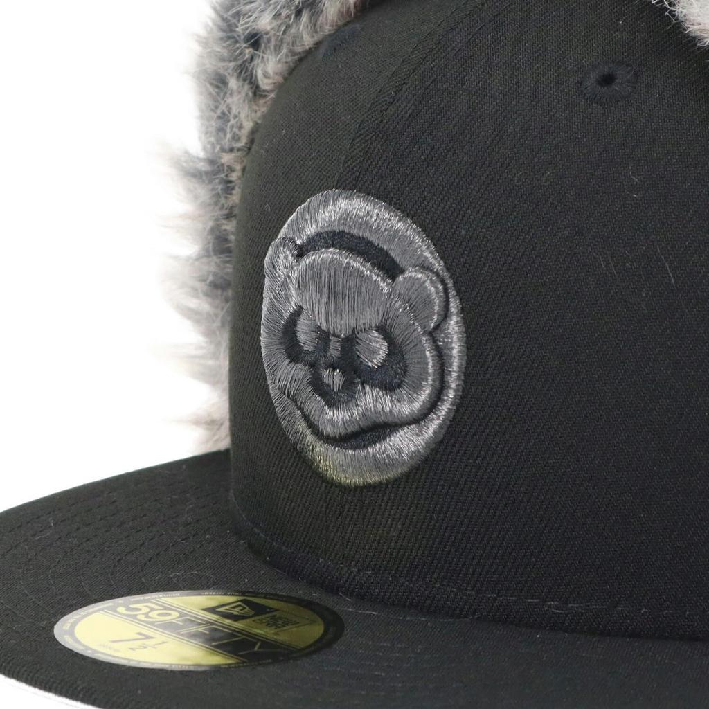 New Era 59FIFTY Dogear Side Patch MLB ONSPOTZ Special Edition CHC Black 7 5/8 (Chicago Cubs)