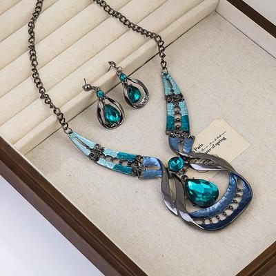 Conjunto de Collar y Pendientes de Joyas de Gema en Forma de Lágrima de Lujo Europeo y Americano - Moda Retro Azul Temperamento.