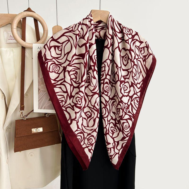 Autumn And Winter White Flower Print Fresh And Elegant 90 Square Scarf Herringbone Shawl Soft Skin-Friendly Warm Scarf