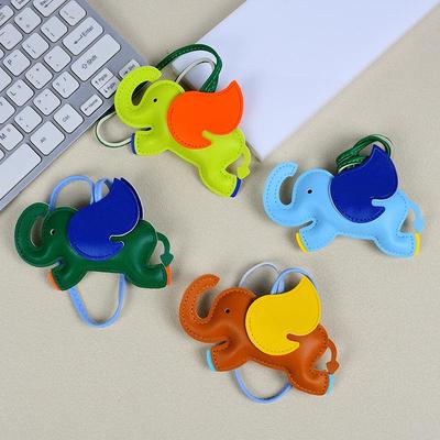 Krabičky na mince, svorky, přívěsky – Přívěsky