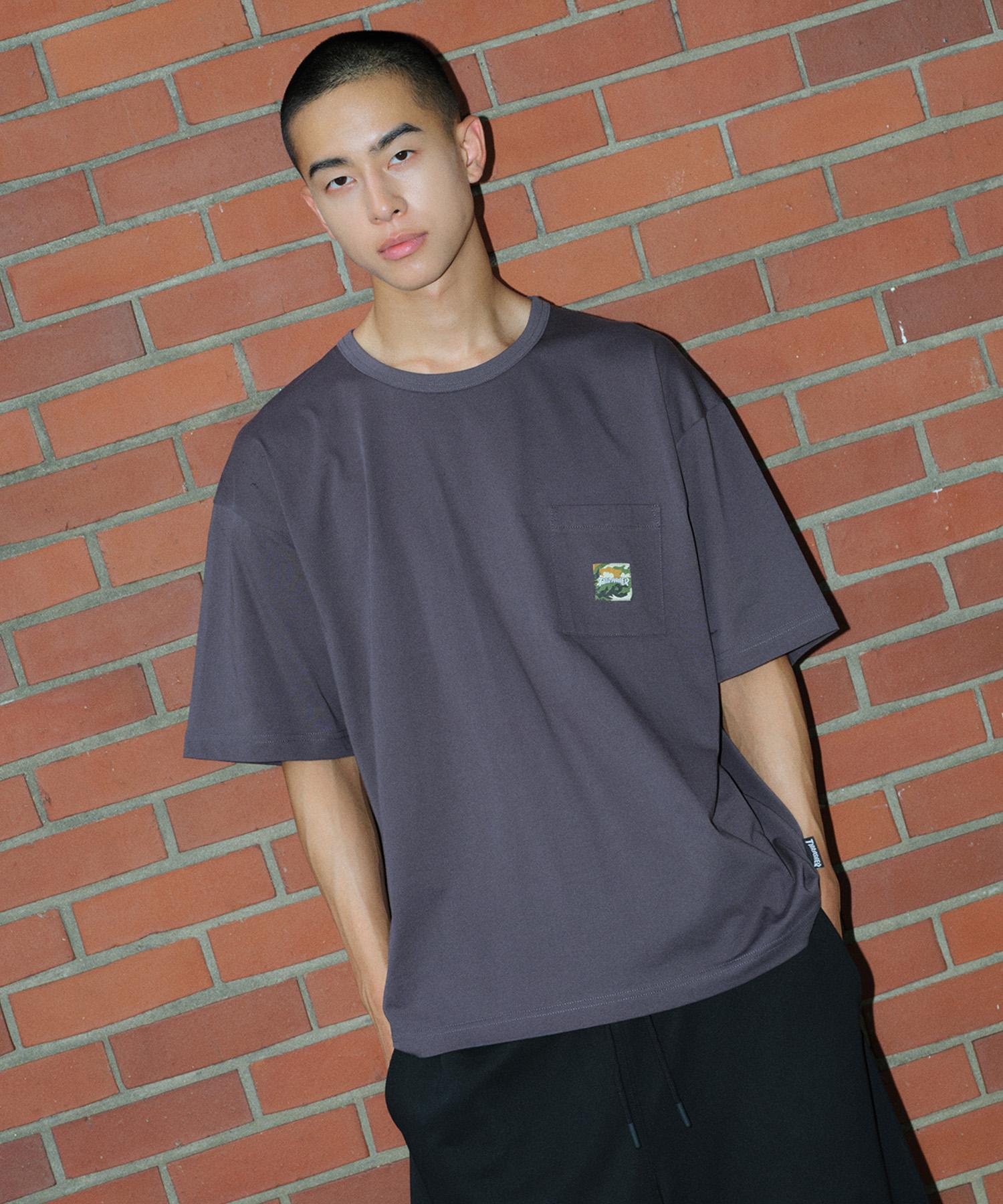 Treasure Magazine Pocket Short Sleeve T-Shirt Charcoal Charcoal/M