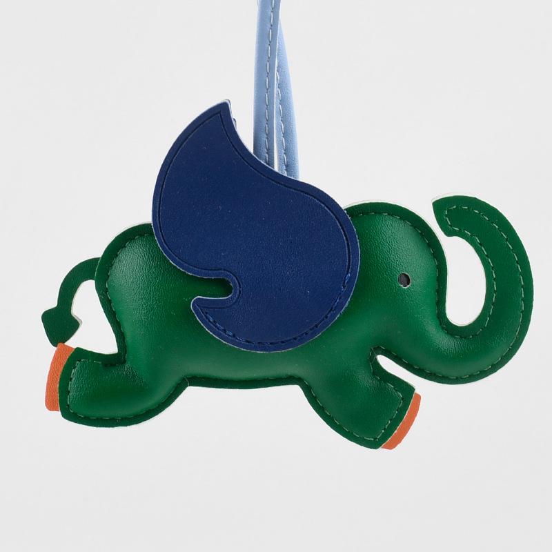 Handcrafted Leather Elephant Keychain: Cute Gift Bag Charm & Pendant