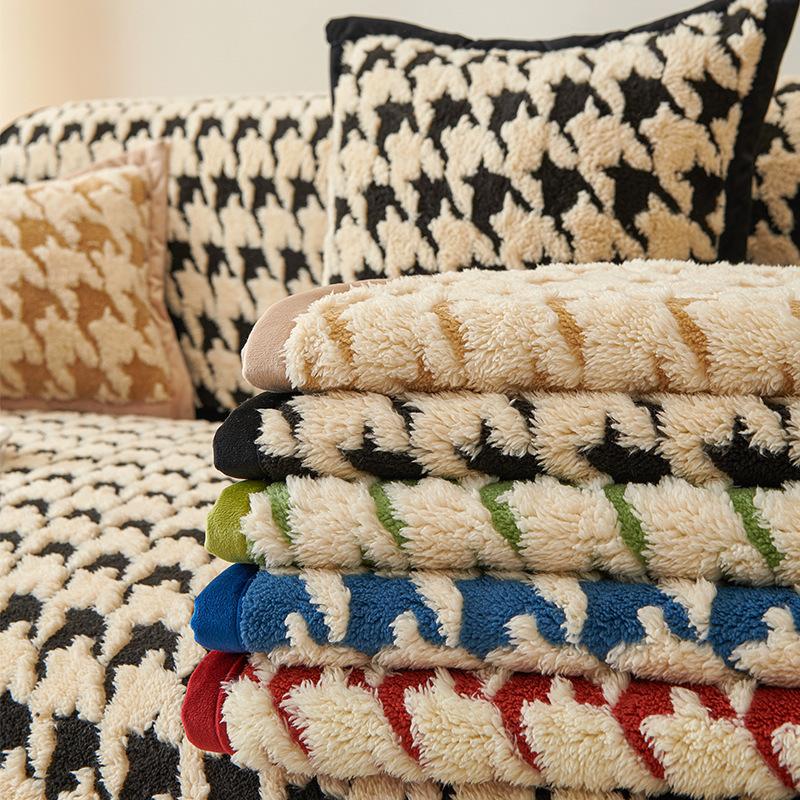 New Qiandongge Sofa Cushion Winter Thickened Plush Seat Cushion High-End Non-Slip Leather Sofa Cover Cover Cloth