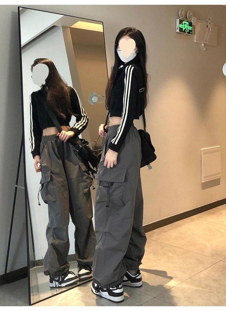 Retro Spicy Girl Hip Hop Wide-Leg Cargo Joggers
