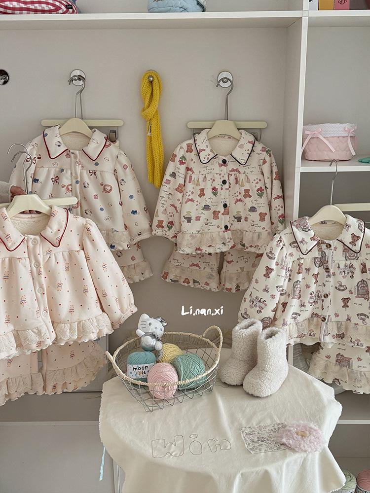 Mädchen Winter Pyjama Set - Fleecegefüttert, Spitze, Bequem, Süße Hauskleidung, 2025 Neuer Stil