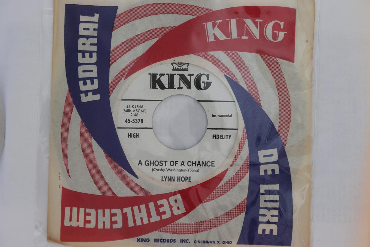 

7inch Record LYNN HOPE - A Ghost Of A Chance / Little Landsl 455378 King Records US Jazz Used