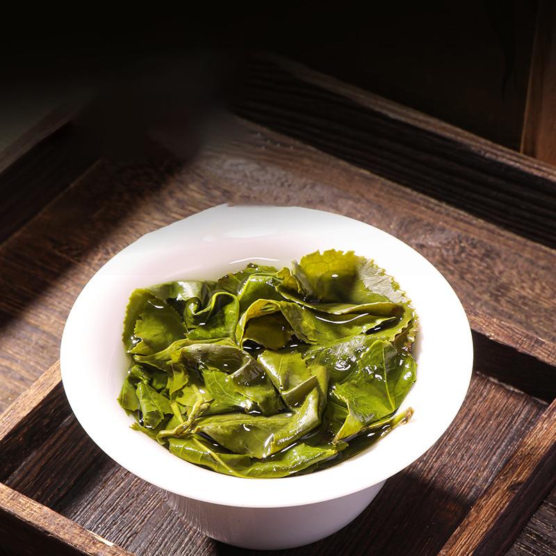 

Отличительные сорта чая: Откройте для себя Тегуаньинь, молочный улун, хризантему, пуэр, листья лотоса, заботу о печени, черный улун и обжаренные на древесном угле чаи 50g Milk Oolong