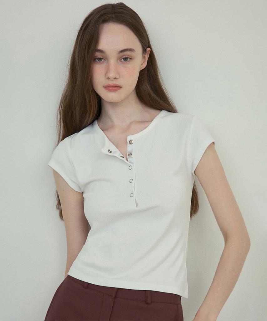Aueonoseuteljia Vintage Snap Henryneck T-Shirt_Ivory(O25-Tp12)