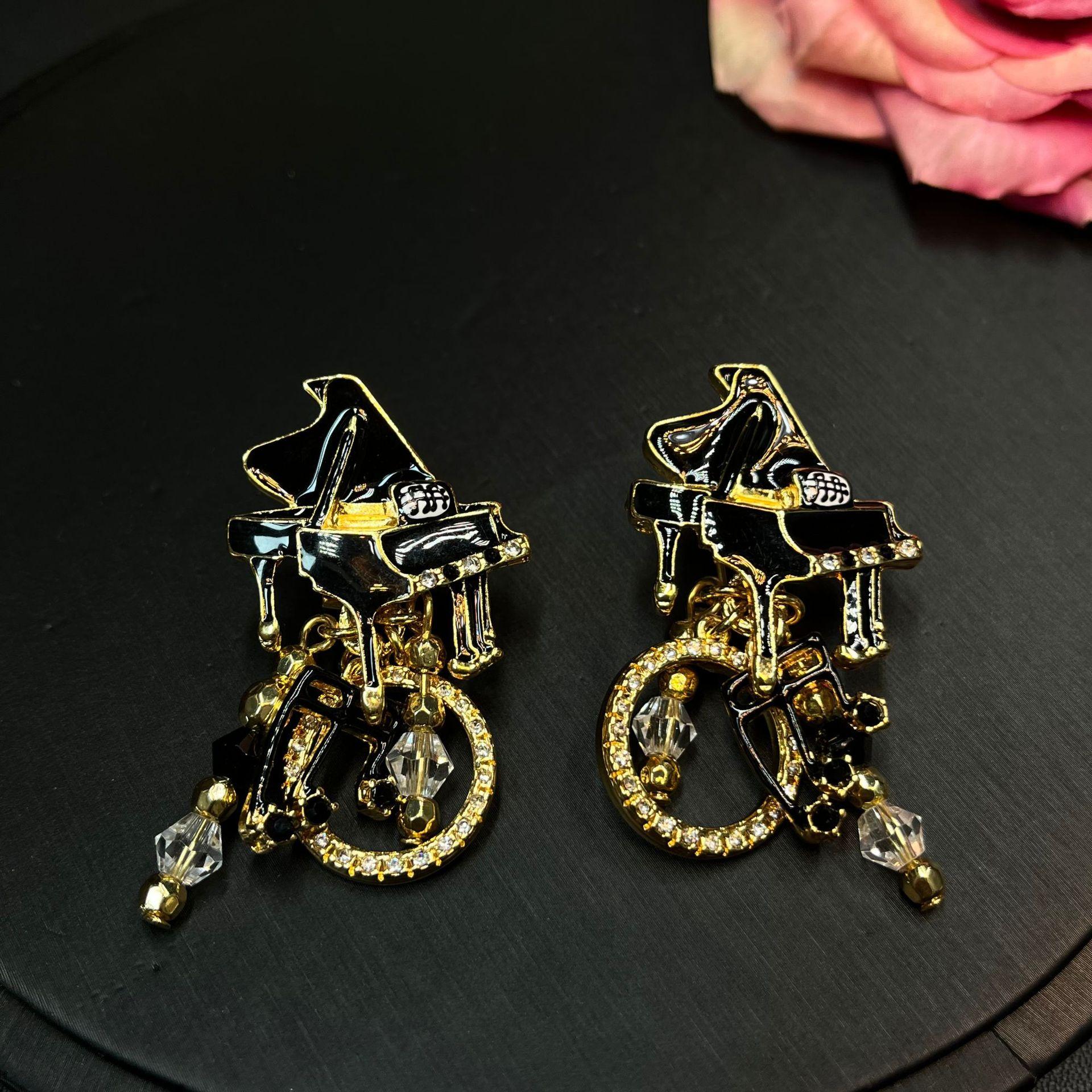 Vintage Designer Enamel Piano Earrings With Exaggerated Personality High-end Feel Jewelry Light Luxury