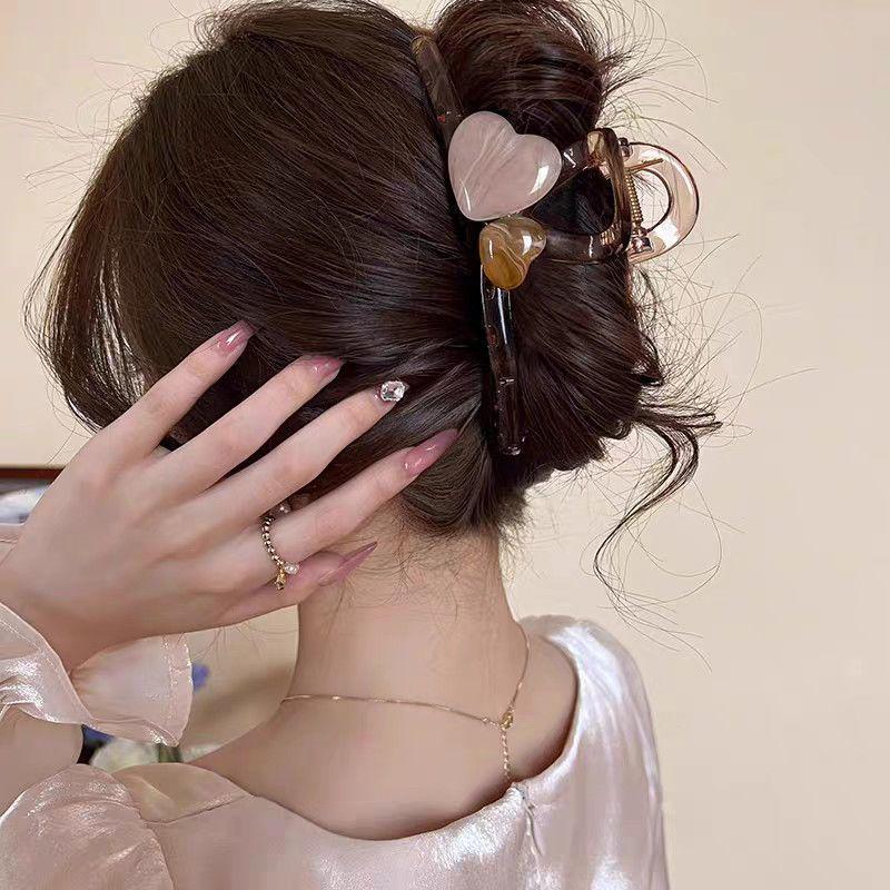 Elegant Large Hair Claw Clip for Thick Hair - High-End Korean Updo Shark Clip