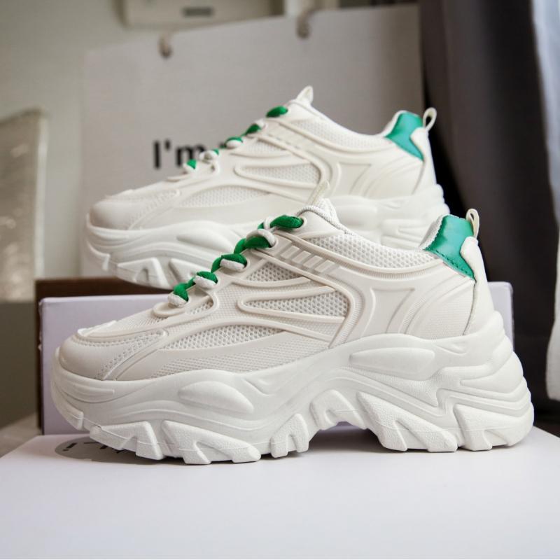Women New Fashion Platform Sport Shoes Women 2026 New Summer Casual Chunky Sneakers Women Mesh Platform Shoes