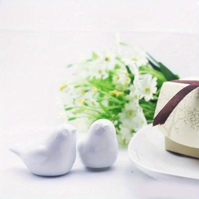 "Set di 2 Sali e Pepe in Ceramica Raffinata a Forma di Uccellini d'Amore – Affascinanti Barattolini per Spezie Ispirati al Vintage per una Cucina Deliziosa e Regali Sentiti"