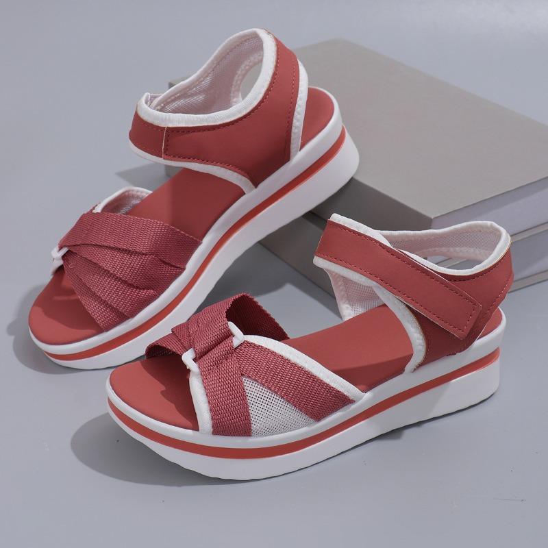 New Women's Flat Thick Sole Beach Sandals Magic Tape Adjustable Casual Summer Shoes