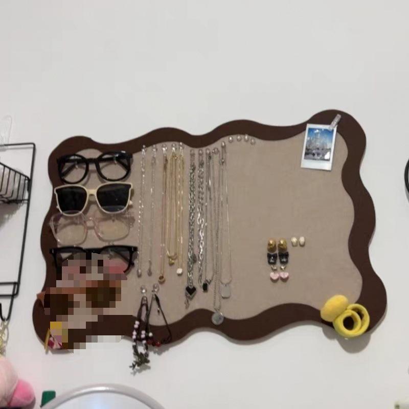 Selbstklebendes Bambus-Filz-Wanddisplay für Fotos und Nachrichten