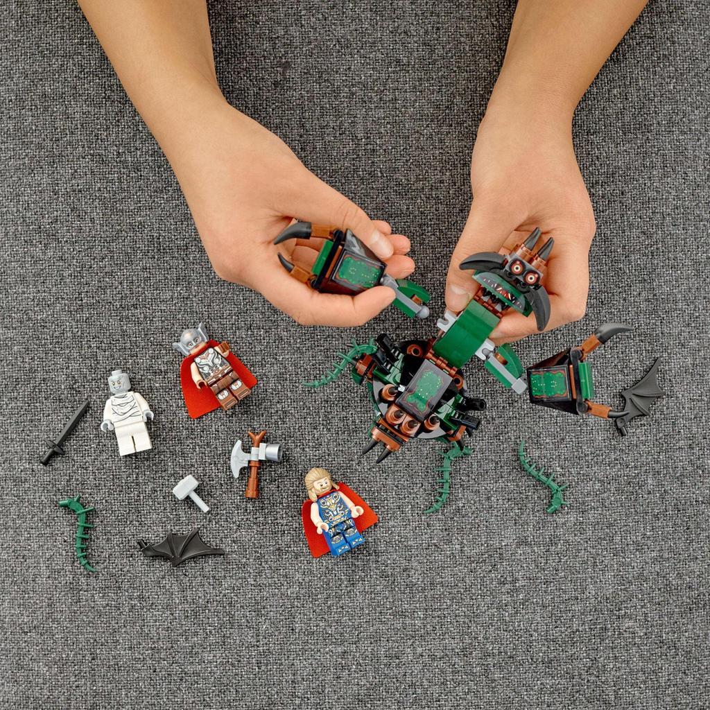 LEGO Super Heróis: Novo Ataque a Nova Asgard 76207 Blocos de Brinquedo Presente Super-Herói Quadrinho Americano Herói Sentai Meninos Idades 7 e Acima