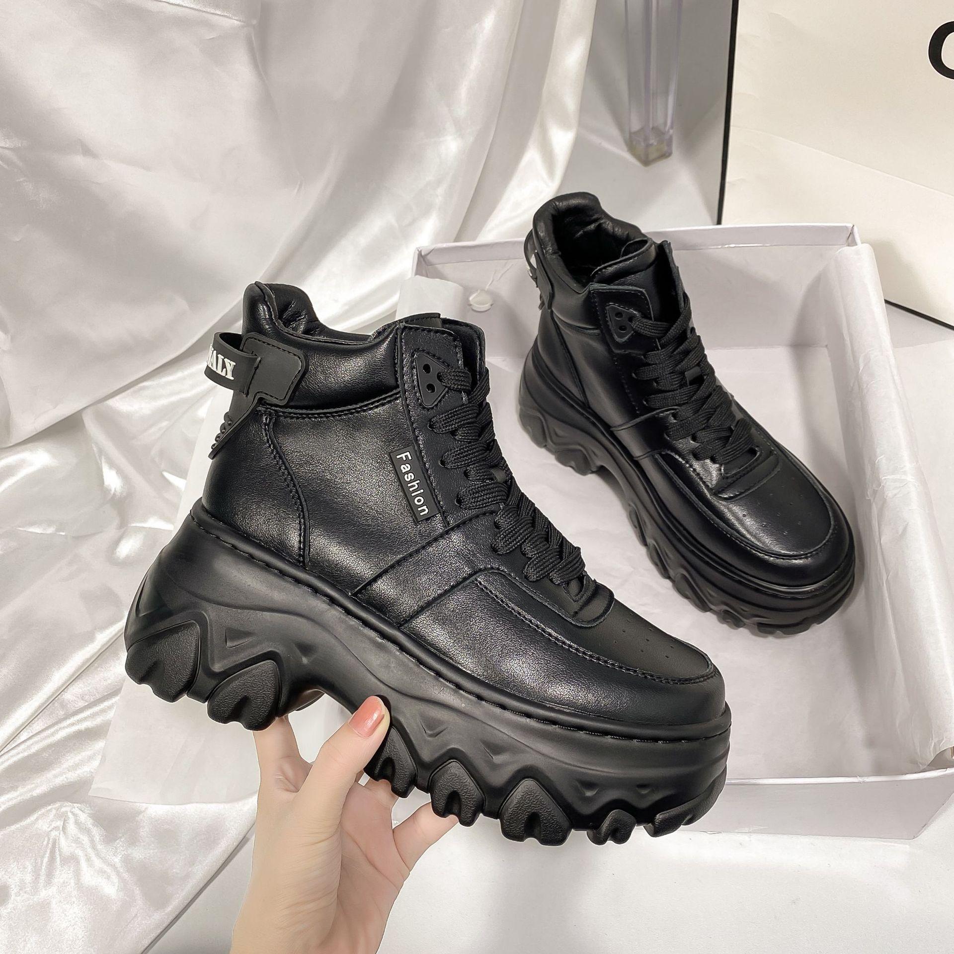 

Модные женские кроссовки Зимняя женская обувь на платформе Кроссовки на толстой подошве Увеличивающие рост женские ботинки Толстая подошва для женщин Весна Осень 34