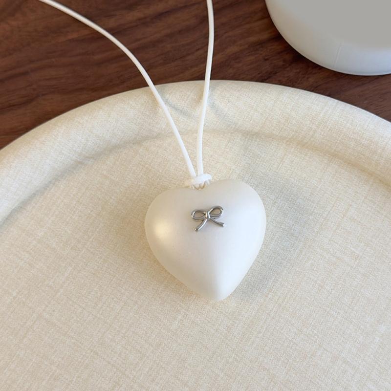 Acrylic Heart Pendant Necklace with Bowknot Fashionable Neckpiece Party Jewelry for Women Date Night Accessories