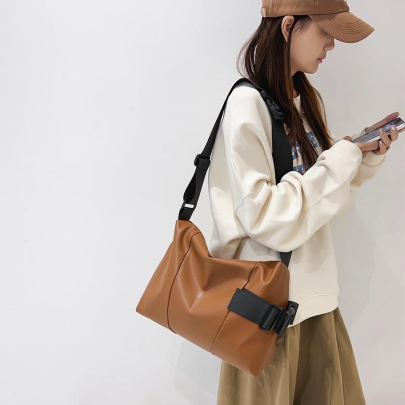 Basic Style Pu Ladies Shoulder Bags Simplicity Crossbody Bags for Women  Hot Sale Basic Style Versatile New Models
