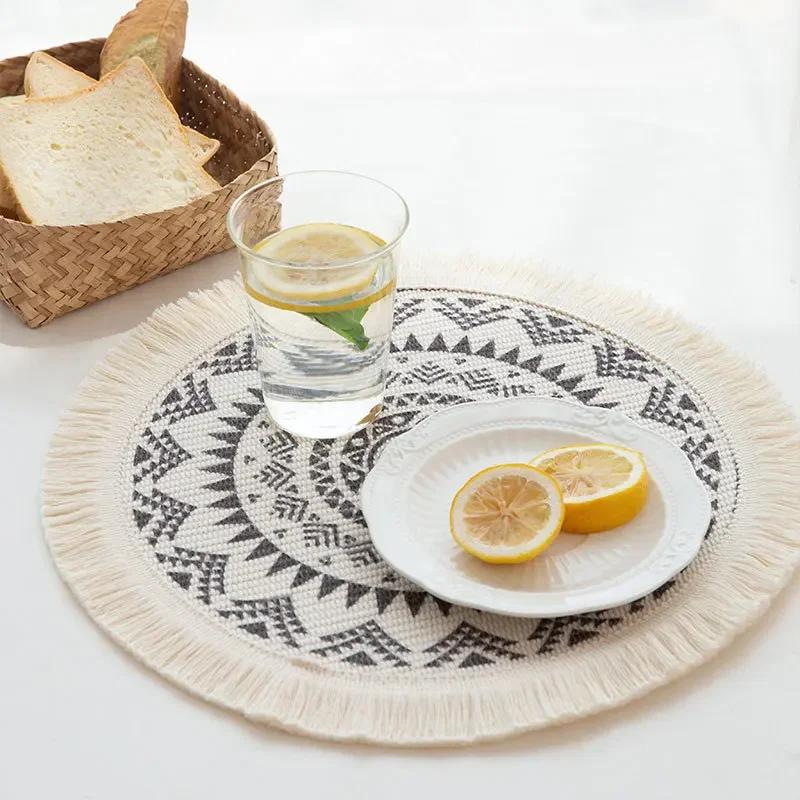 1PC Round Flower Print Table Placemat Nordic Style Non-slip Placemat Heat Insulation Furniture Decoration Mat Coffee Cup Mats LS