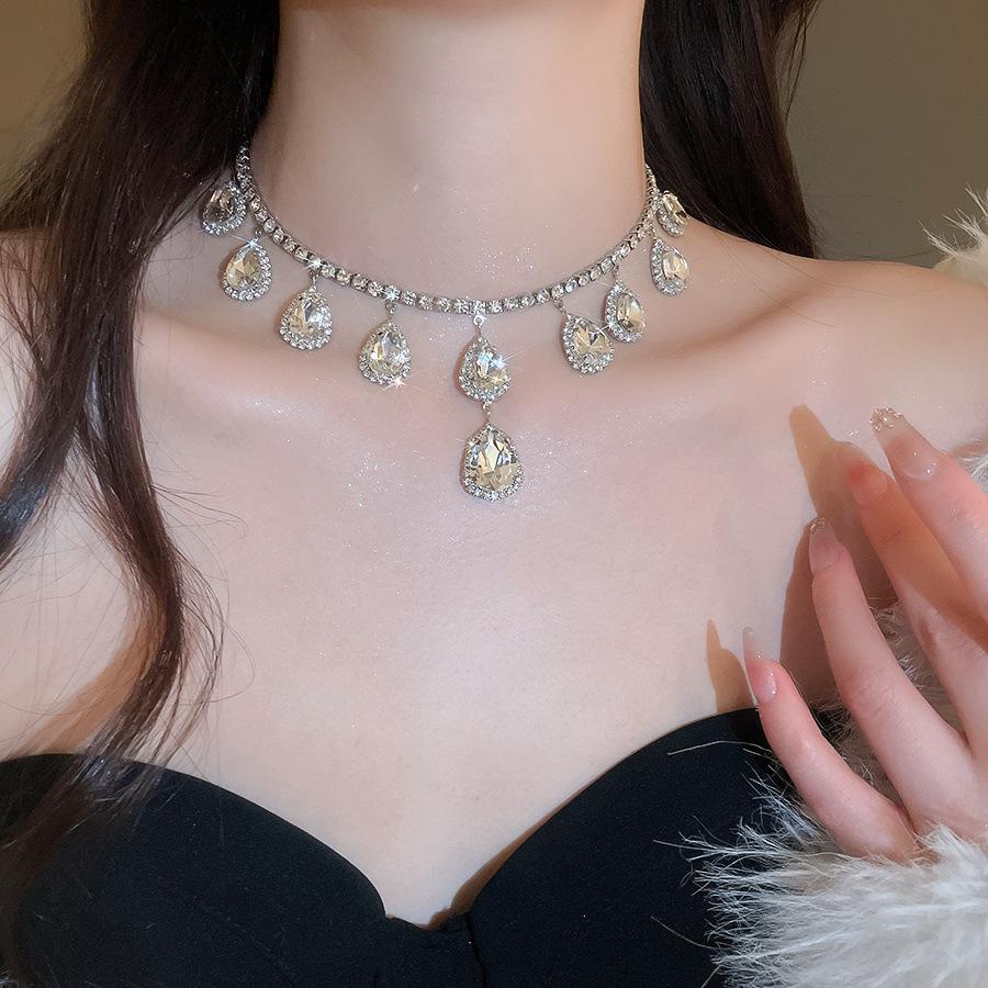 Elegant Rhinestone Tassel Geometric Water Drop Necklace & Earring Set