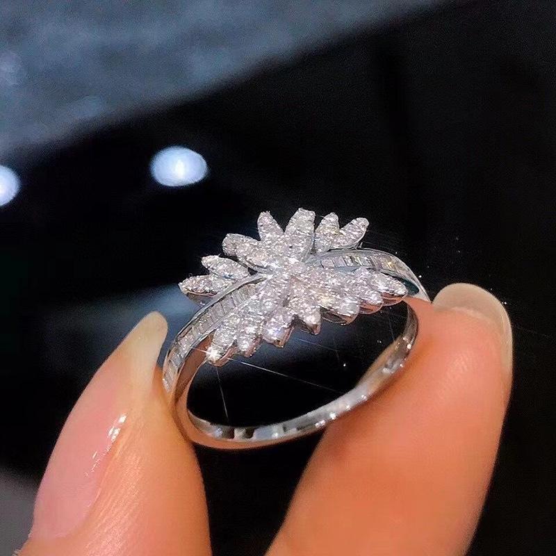 High-End Crystal Diamond Flower Ring for Women - Elegant, Exaggerated Korean Style Index Ring Size 6