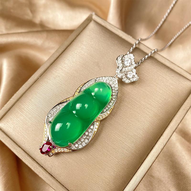 

Autumn And Winter Jewelry Silver Chalcedony String Beans Pendant Necklace Women S