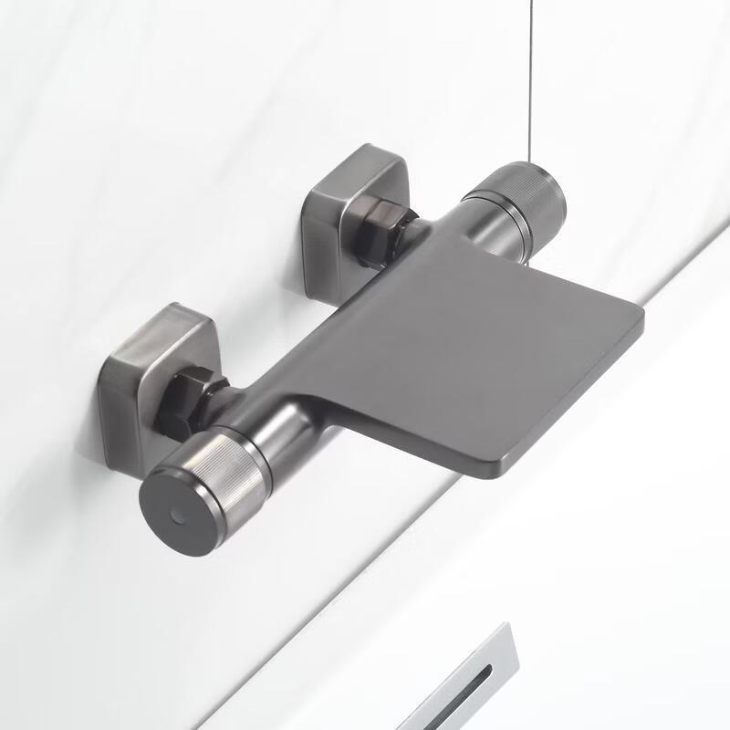 YIPAN Wall-Mounted Bathtub Faucet and Shower Set