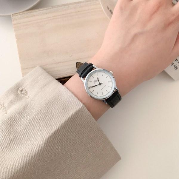 Blue City Britain Runde Leder-Alltagsuhr, Koreanische beliebte Uhren