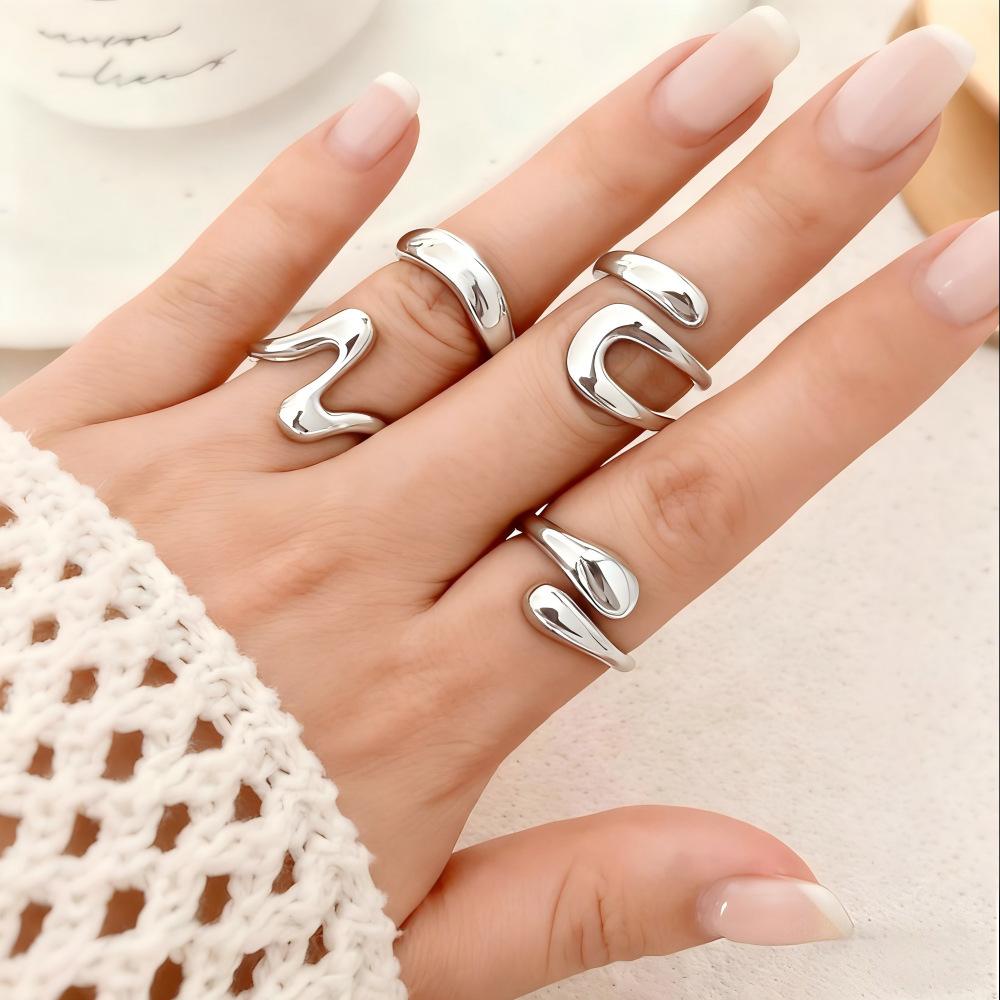 Personalized Retro Combination Ring Fashion Versatile Liquid Lava Flower Irregular Ring Set for Women