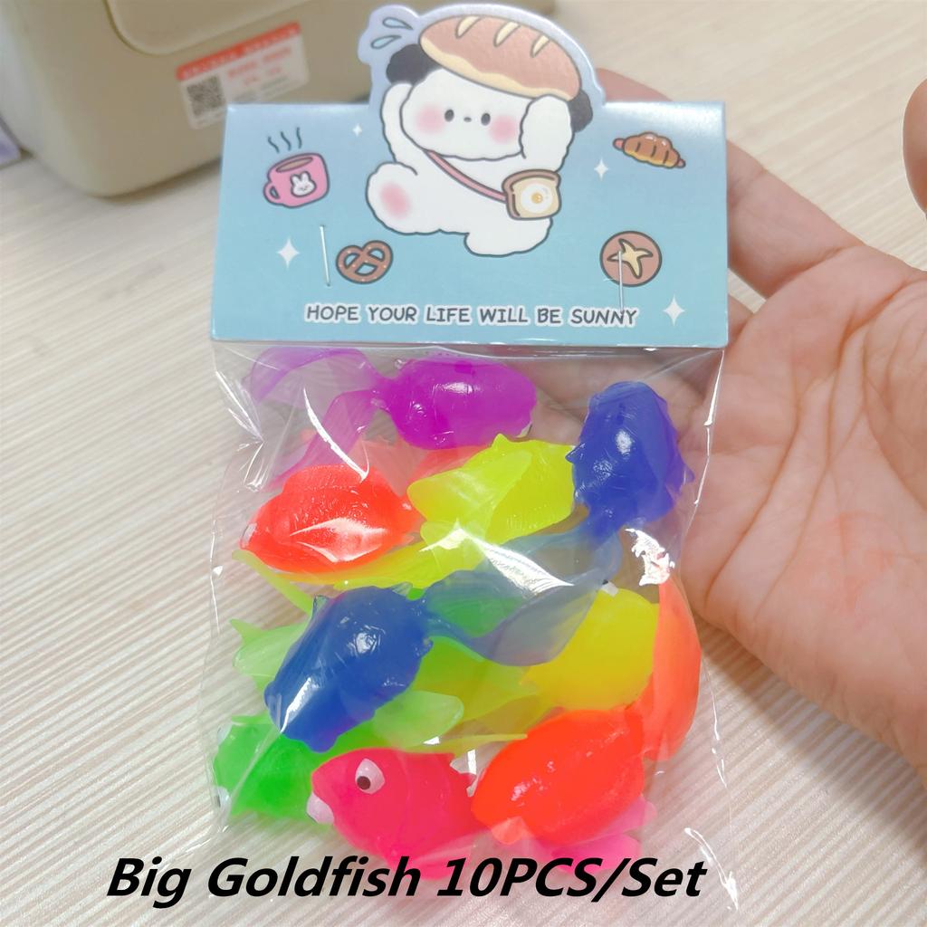 10db/készlet Gyerek puha gumi aranyhal baba fürdőjátékok gyerekeknek szimuláció mini aranyhal vízi totyogó vidám strand ajándékok