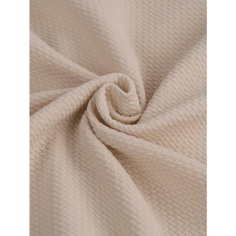 This Spring and Summer Women's Dress Is Elegant and Stylish Featuring A Round-neck Knitted Dress