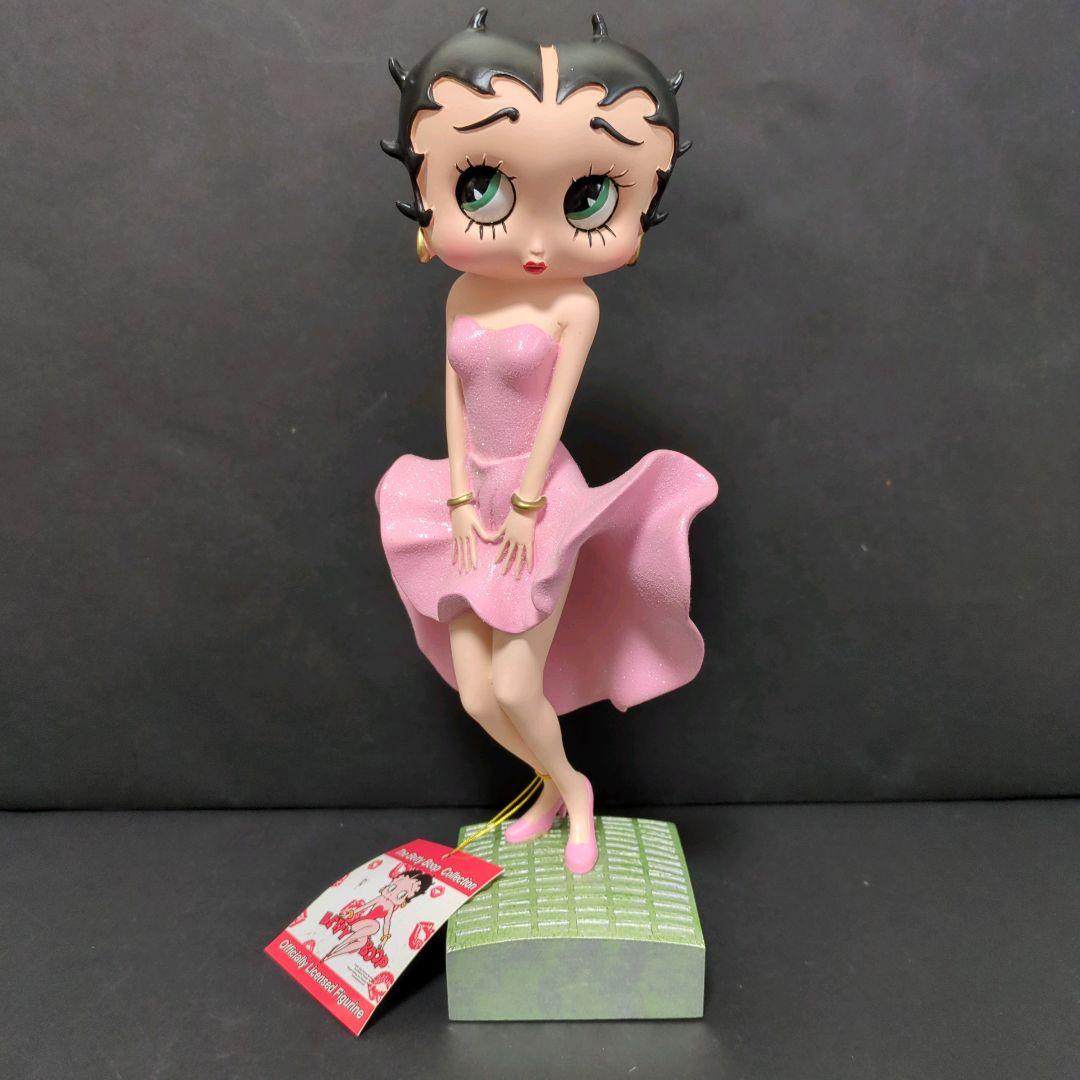 

[USED] Tag attached! Betty Boop large figure in pink dress