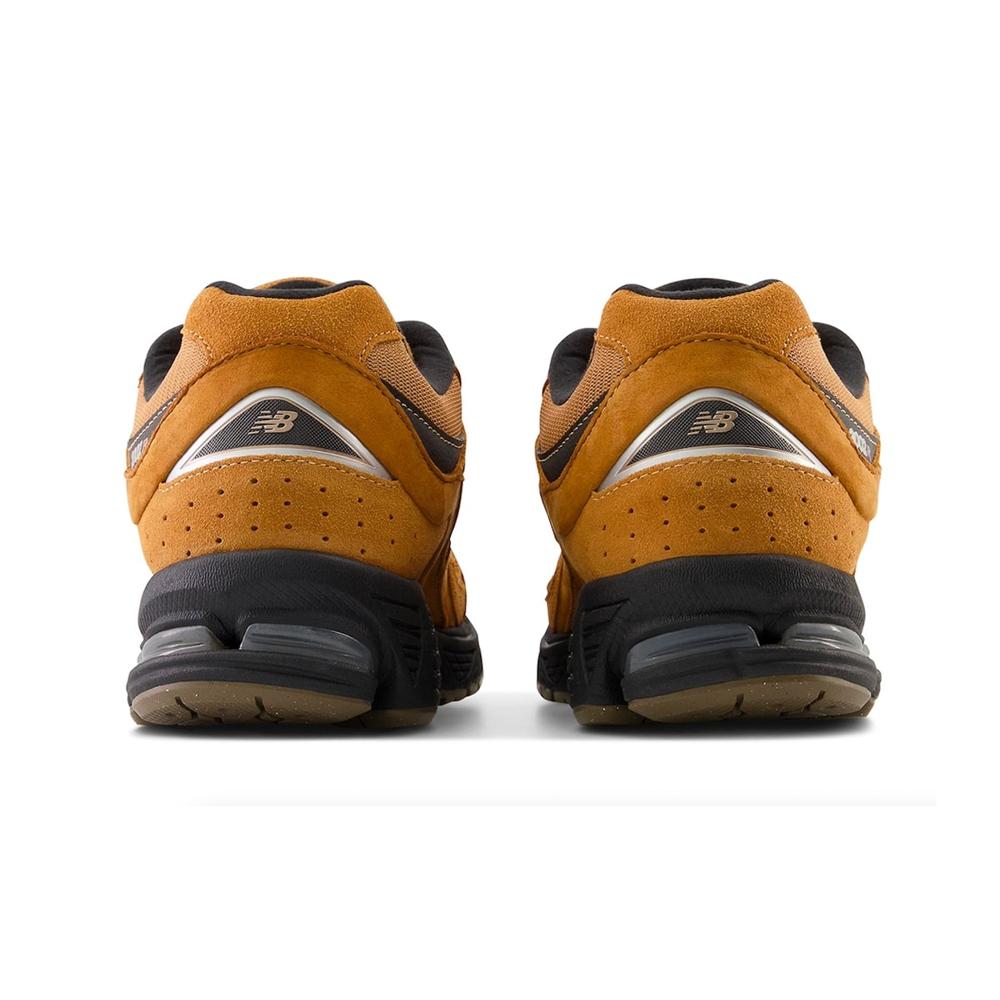 Sneakers New Balance brown version 2000R