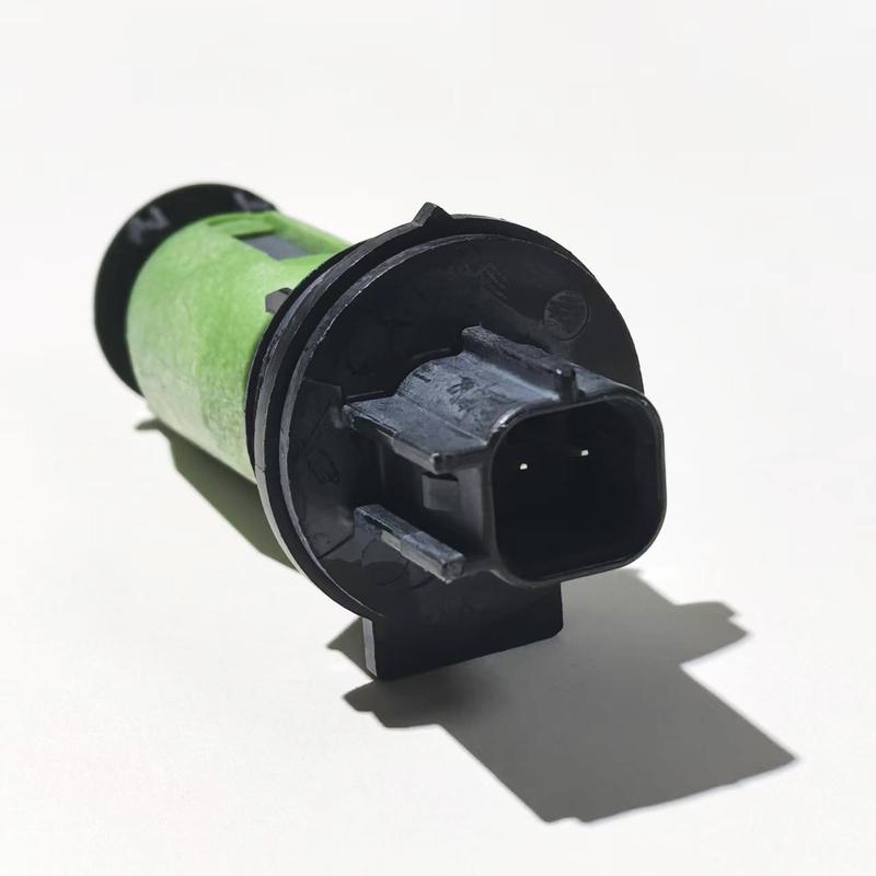 For Chevrolet 2017-19 Equinox Glass Wiper Kettle Liquid Level Limit Sensor 6253608