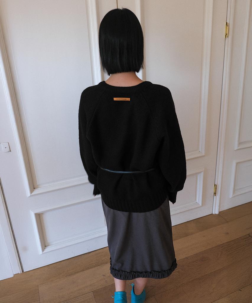 320SHOWROOM Raglan V-Neck Loose Fit Knit Pullover Black