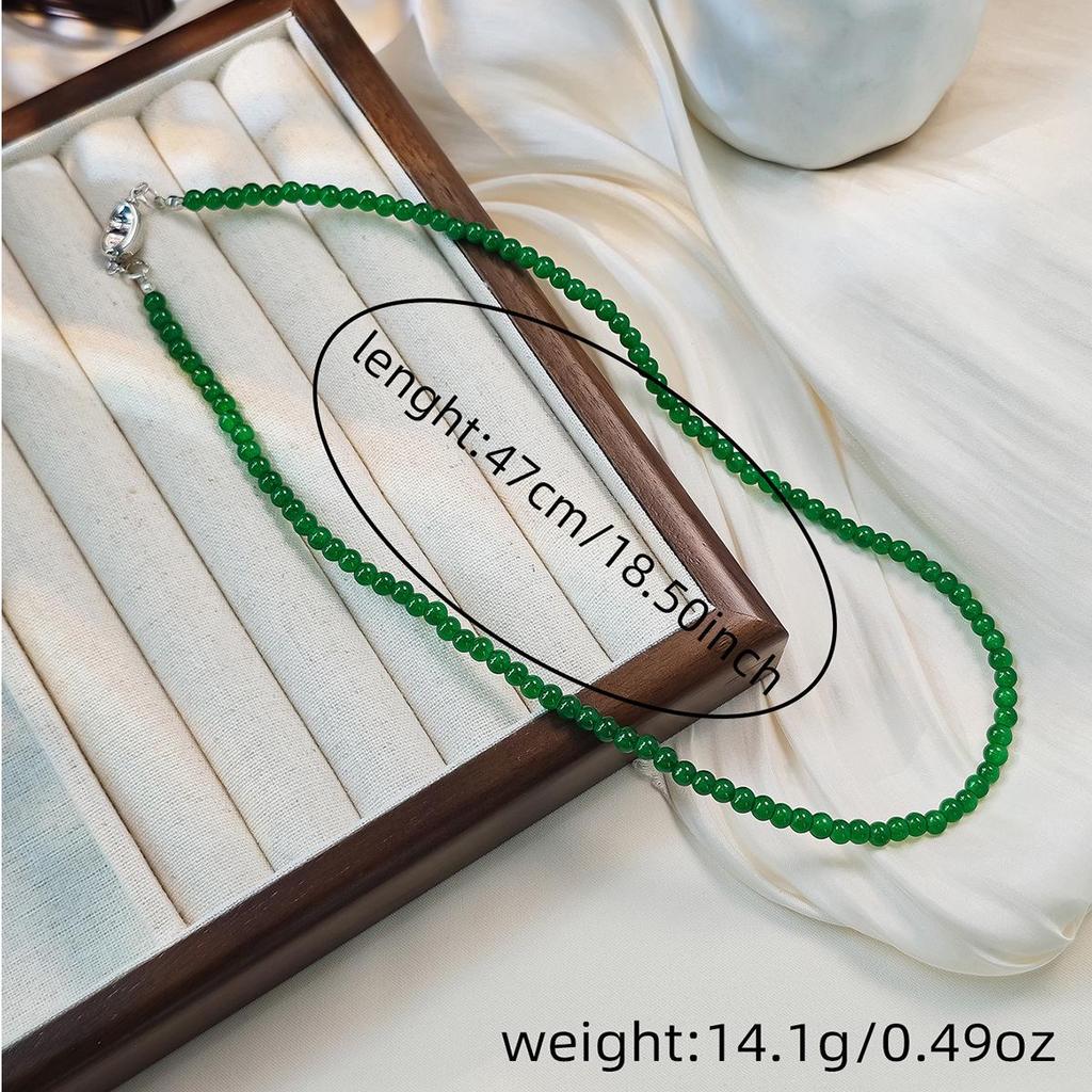 Emerald Pearl Multi-layer Necklace - Retro Chinese Style Beaded Clavicle Chain for Women