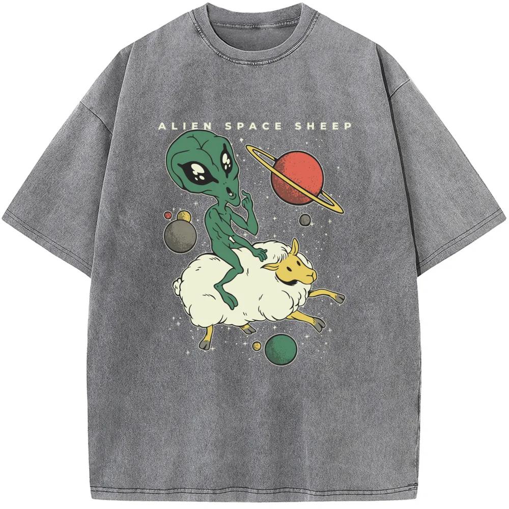 Alien Riding Sheep space T-shirt men's and women's casual fashion summer T-shirt water wash vintage T-shirt