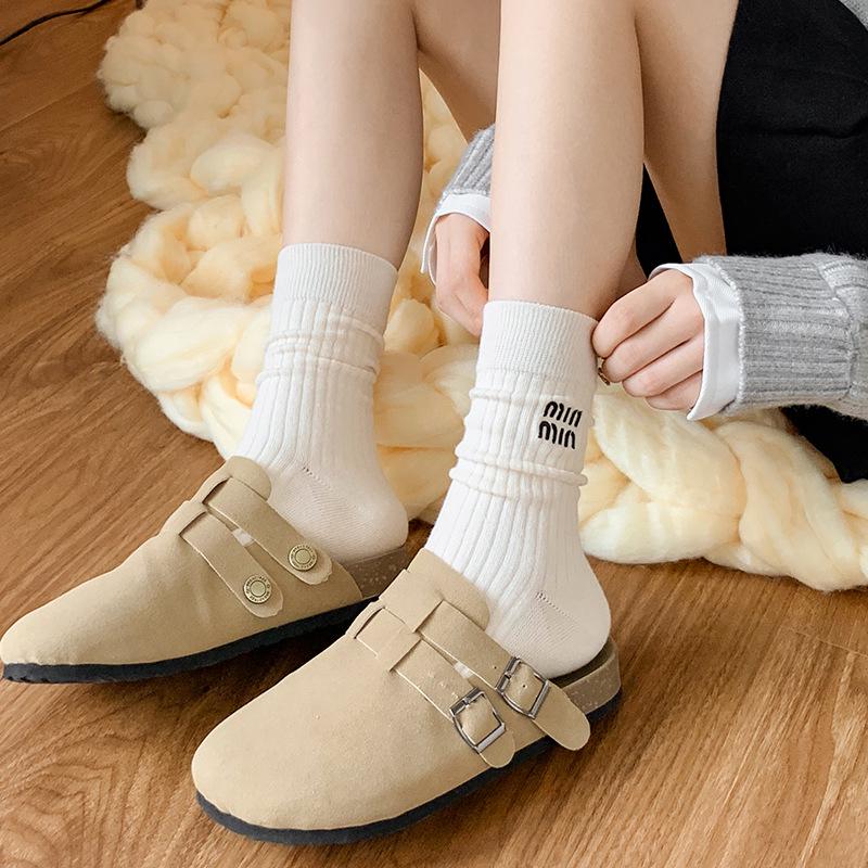 Women's Off-White Slouchy Mid-Calf Socks - Autumn/Winter Gray with Embroidered Personality, Sweat-Absorbent Cotton, Miu Style.