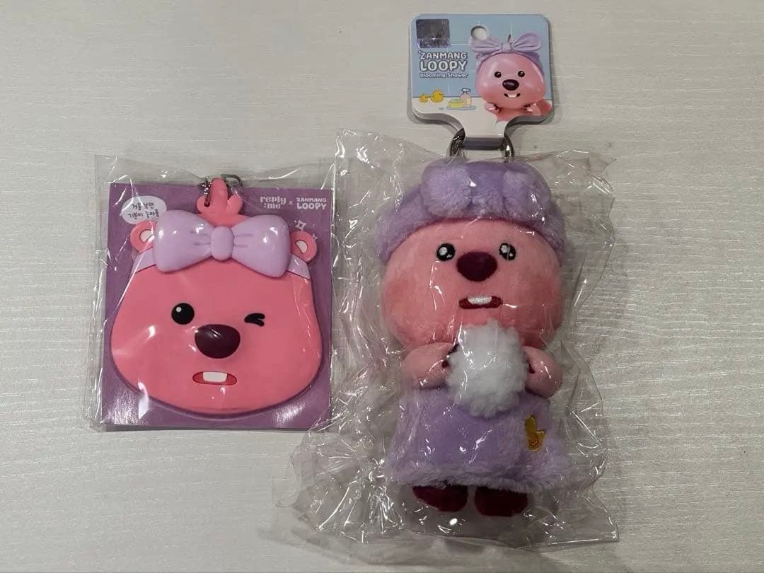 [USED] ZANMANG Loopy Keychain Mirror