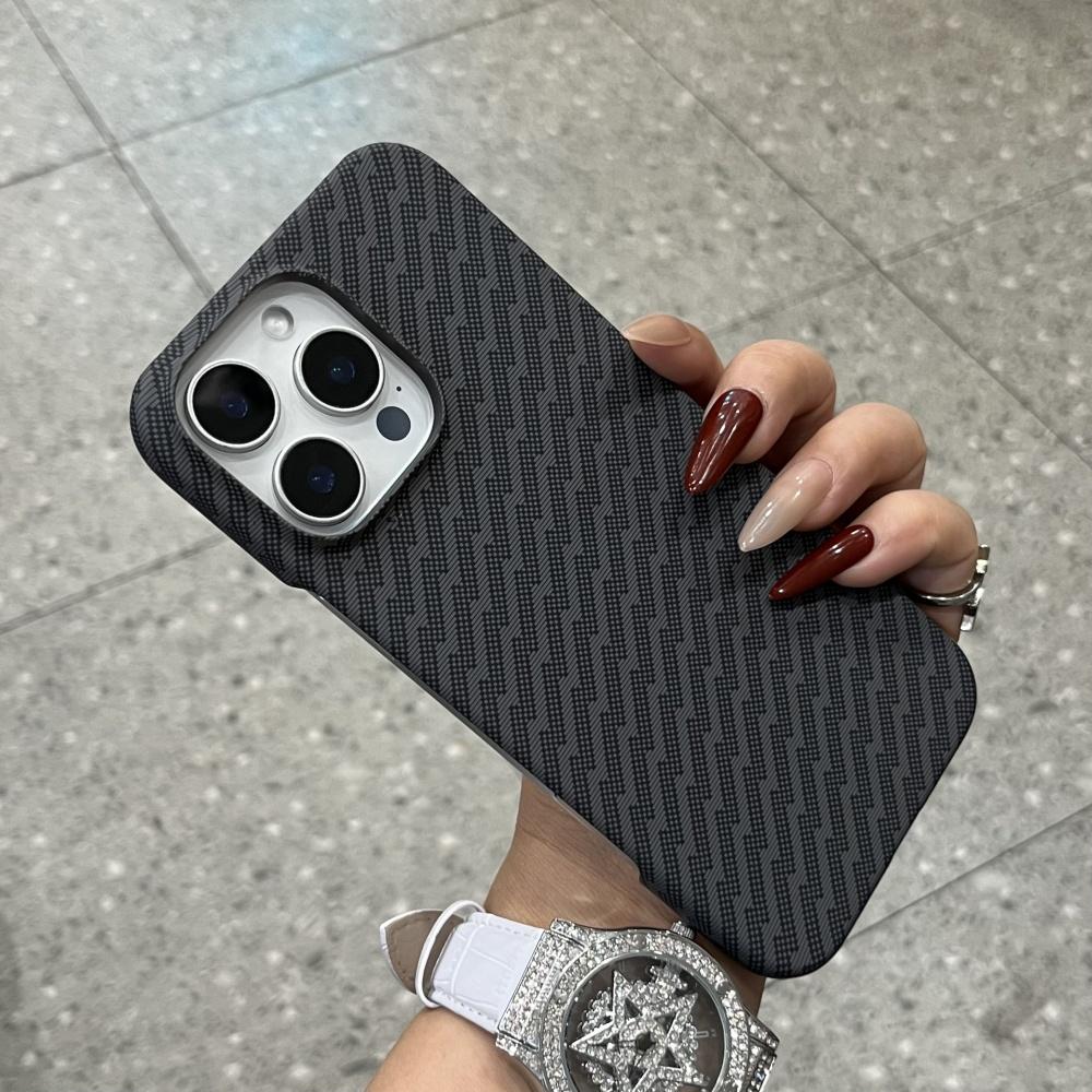 Ultra dünne Kletterer Hart-PC-Hülle für iPhone 17 Air 16 15 14 13 12 17 Pro Max Plus Atmungsaktive Frosted Carbonfaser-Textur Abdeckung