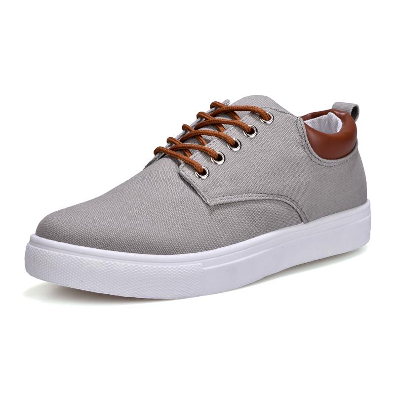 2025 New Canvas Sneakers: Trendy Korean-Style Men's Casual Shoes in Extra-Large Sizes