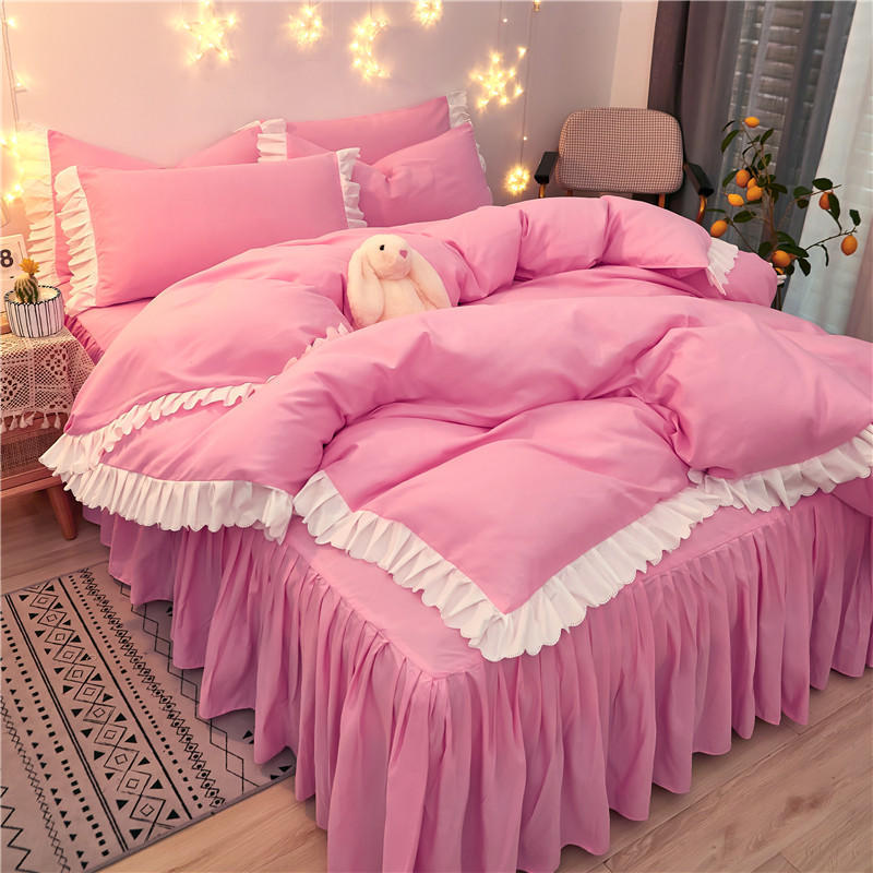 Net Red Korean Princess Style Bettrock Vierteiliger Bettbezug mit Herzspitze für Mädchen Studentenwohnheimbettwäsche