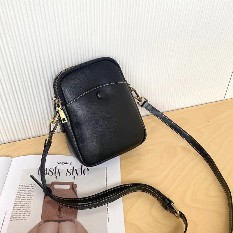 Bag women's 2024 autumn new first-layer cowhide mini mobile phone bag genuine leather fashionable versatile women's shoulder messenger bag