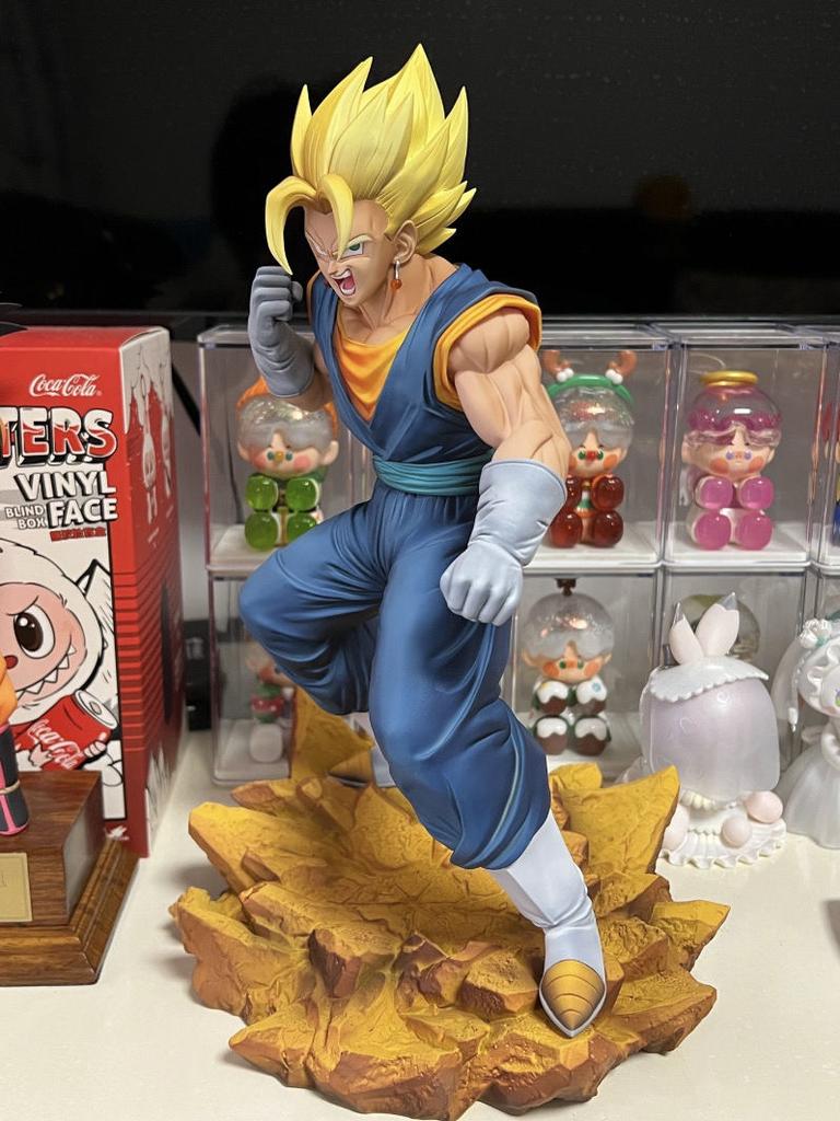 27cm/10.63inch Dragon Ball Z Vegetto Figure Super Saiyan Action Figure PVC Statue Desktop Ornament Collectible Model Toys Gifts