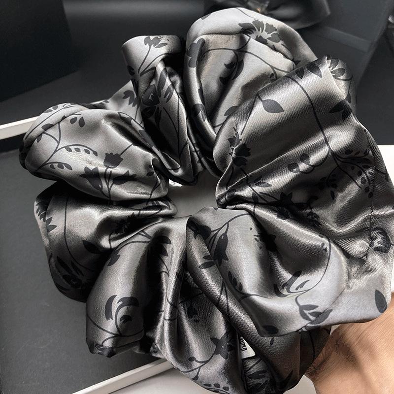 Elegant Chinese Satin Ink Painting Hair Tie for Women - Large Intestine Style Ponytail Accessory