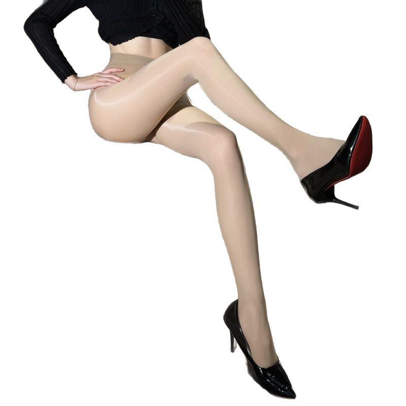 Shiny Spring/Summer Horse Oil Stockings, Anti-Snag, Durable, Silky Pantyhose for Women, Ultra-Thin Black and Nude Color, Bare-Leg Illusion, Glossy
